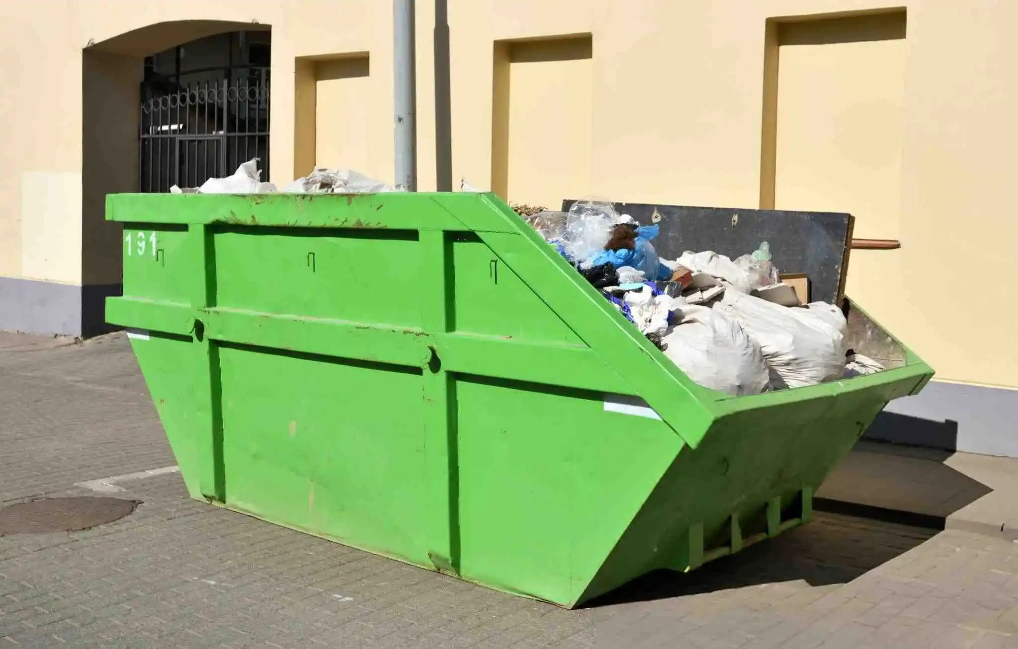 What Can You Put in a Skip Bin